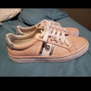 Tommy Hilfiger Tennis shoes